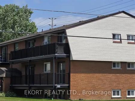 10 - 149 NORTH PARK STREET | 10 - 149 NORTH PARK STREET, Belleville