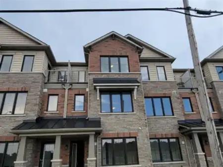 21 MELODY LANE | 21 MELODY LANE, Thorold