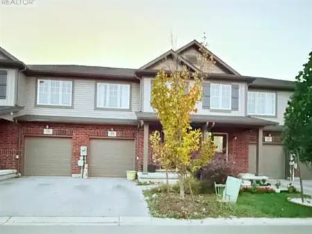 17 - 7945 OLDFIELD ROAD | 17 - 7945 OLDFIELD ROAD, Niagara Falls