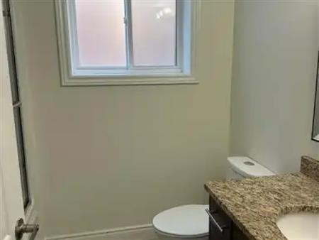 1136 EASTLAWN Unit# LOWER | 1136 EASTLAWN Unit# LOWER, Windsor