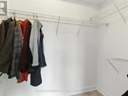 427 - 3240 WILLIAM COLTSON AVENUE | 427 - 3240 WILLIAM COLTSON AVENUE, Oakville