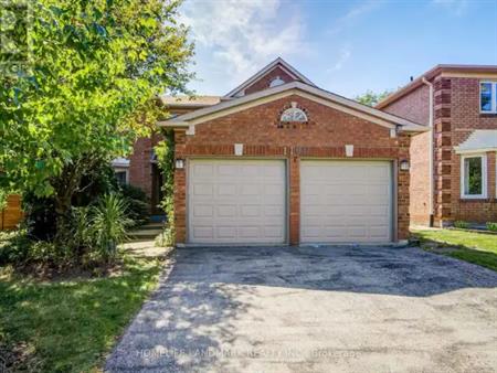 1194 FAIRMEADOW TRAIL | 1194 FAIRMEADOW TRAIL, Oakville