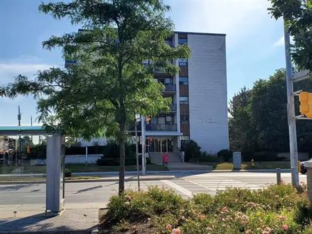 1 Bedroom Apartment Available | 1059 Don Mills Road, Toronto