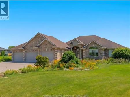 404 COUNTY ROAD 2 | 404 COUNTY ROAD 2, Lakeshore