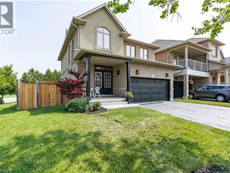 4 BANKFIELD Crescent Unit# 2 | 4 BANKFIELD Crescent Unit# 2, Stoney Creek