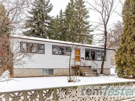 Bright and Clean 3-Bedroom Main Floor in Riverdale – Available Now! | 10184 92 Street Northwest, Edmonton