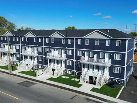 35 Southworth St | 35 Southworth Street, Welland