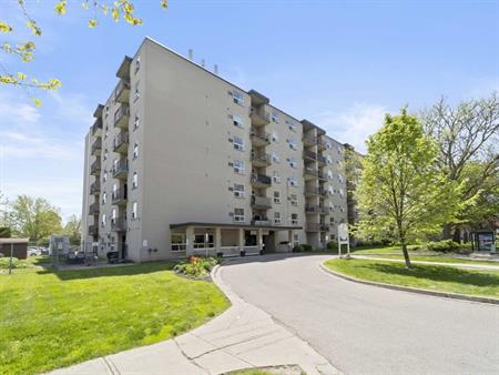 Linden Tower Apartments | 100 McFarlane Ave., Chatham