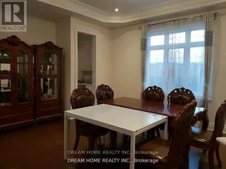 96 HAMSTER CRESCENT | 96 HAMSTER CRESCENT, Aurora