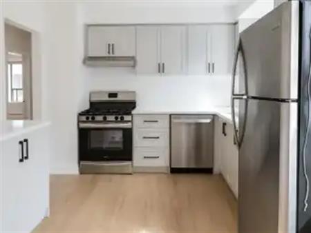 2- 26 Annapearl Court | 26 Annapearl Court, Toronto
