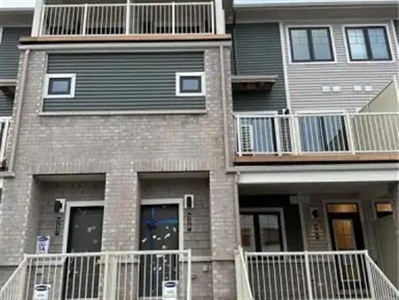 759 CHROMITE PRIVATE AVENUE | 759 CHROMITE PRIVATE AVENUE, Ottawa