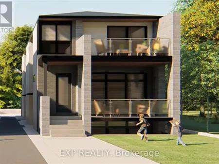 #B - 514 ROOSEVELT AVENUE | #B - 514 ROOSEVELT AVENUE, Ottawa