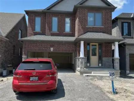 330 CULLEN TRAIL | 330 CULLEN TRAIL, Peterborough