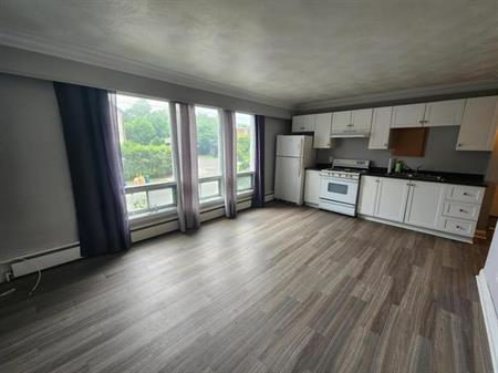 100 Marquette Avenue - 2 | 100 Marquette Avenue -, Ottawa