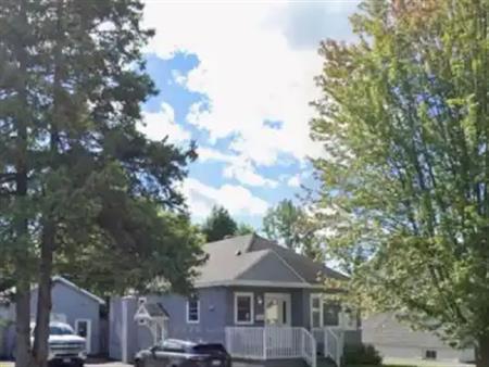 422 REGIS AVENUE | 422 REGIS AVENUE, Ottawa