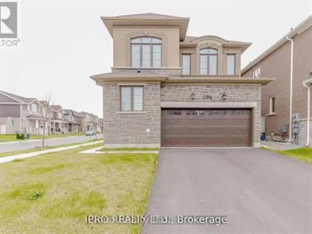 396 BOYD LANE | 396 BOYD LANE, Milton