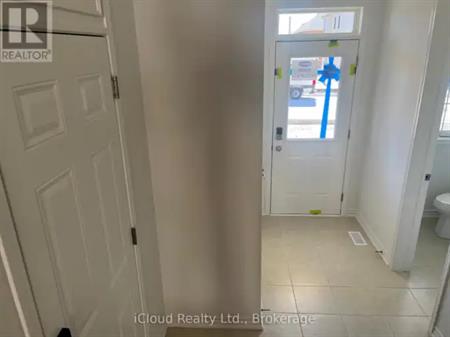 4 VINEWOOD CRESCENT | 4 VINEWOOD CRESCENT, Barrie