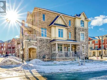 454 SILVER MAPLE ROAD | 454 SILVER MAPLE ROAD, Oakville
