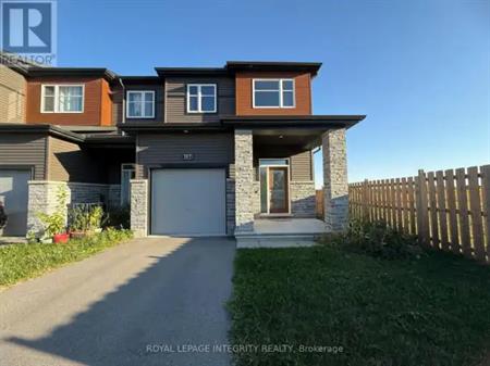 107 AURA AVENUE | 107 AURA AVENUE, Ottawa