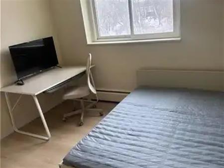 145 MACGREGOR Crescent Unit# 11 | 145 MACGREGOR Crescent Unit# 11, Waterloo