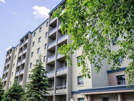 Noble Towers Apartments - ALL INCLUSIVE | 391 Barrie Rd, Orillia