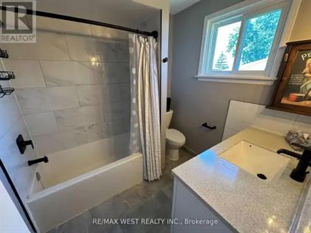 UPPER - 152 RAINBOW DRIVE | UPPER - 152 RAINBOW DRIVE, Vaughan