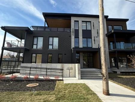 ***TOUS INCLUS, À VOIR ABSOLUMENT***