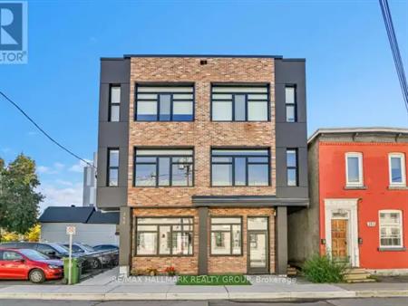 201 - 260 ARMSTRONG STREET | 201 - 260 ARMSTRONG STREET, Ottawa