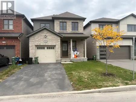 702 PERSEUS AVENUE | 702 PERSEUS AVENUE, Ottawa