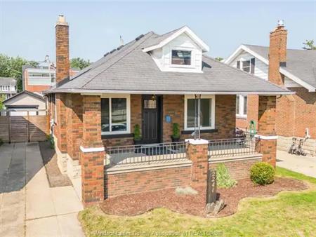 2241 WINDERMERE ROAD | 2241 WINDERMERE ROAD, Windsor