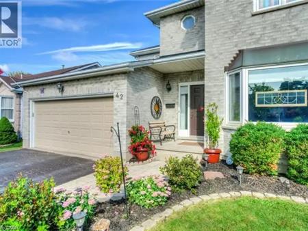 42 REDWOOD Lane | 42 REDWOOD Lane, London