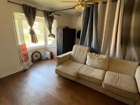 MAIN FLOOR - 166 KULPIN AVENUE | MAIN FLOOR - 166 KULPIN AVENUE, Bradford West Gwillimbury