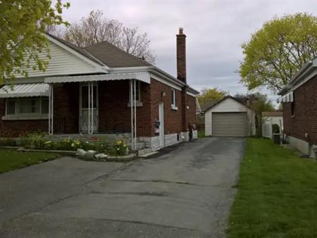 Cute, well maintained 1 Bdrm Lower Level | 392 Elgin Street East, Oshawa
