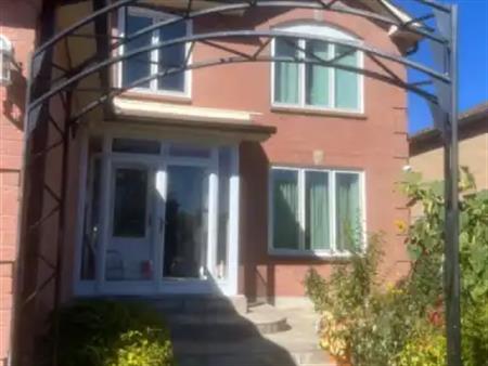 ROOM 1 & 2 - 14 GRIFFITHS DRIVE | ROOM 1 & 2 - 14 GRIFFITHS DRIVE, Ajax