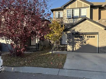 3 Bedroom 2.5 Bathroom Townhouse Style Home in South Terwillegar – SF306 | 6835 Speaker Vista Northwest, Edmonton