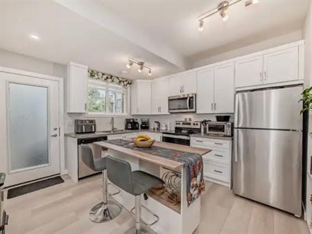 3 Bedroom + Den Pet Friendly Townhouse for rent in Currie Barracks! | 88 Burma Star Road Southwest, Calgary