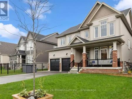 30 MCLEAN AVENUE | 30 MCLEAN AVENUE, Collingwood