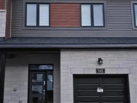 948 EILEEN VOLLICK CRESCENT | 948 EILEEN VOLLICK CRESCENT, Ottawa