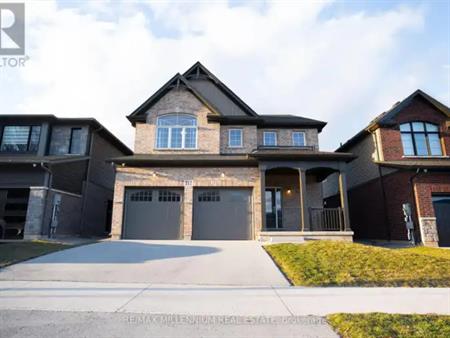 217 WALKER ROAD N | 217 WALKER ROAD N, Pelham