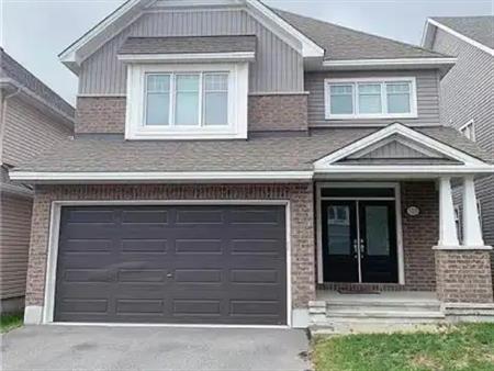 319 BRAMBLING WAY | 319 BRAMBLING WAY, Ottawa