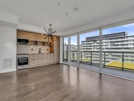 2 Bed 1 Bath - Canary District - corner unit! Free Internet | 180 Mill Street, Toronto