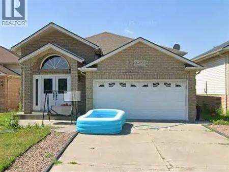 4273 SPAGO CRESCENT | 4273 SPAGO CRESCENT, Windsor