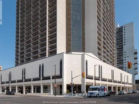 150 PARK STREET West Unit# 1209 | 150 PARK STREET West Unit# 1209, Windsor