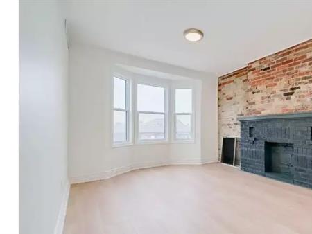 2 bed 2 bath - High Park Apartment - Amazing Location | 1719 Bloor Street West, Toronto
