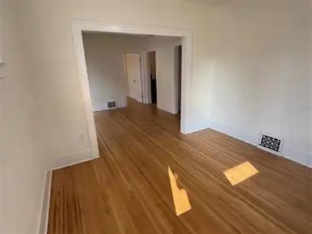 1542 LANGLOIS Unit# LOWER | 1542 LANGLOIS Unit# LOWER, Windsor