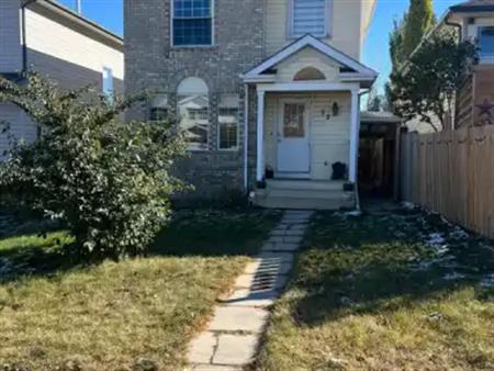 Beautifully Updated Fully Furnished Duplex in Country Hills! | 22 Country Hills Rise Northwest, Calgary