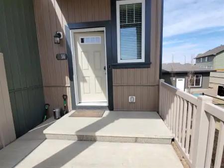 2 ROOM TOWNHOME | 3305 Orchards Link SW, Edmonton