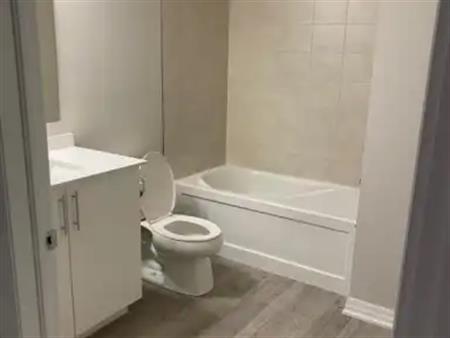 103 - 195 COMMONWEALTH STREET | 103 - 195 COMMONWEALTH STREET, Kitchener