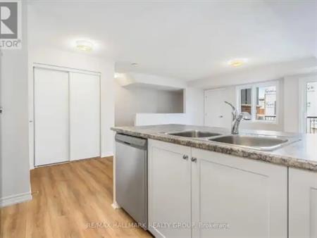 137 - 290 ZENITH PRIVATE | 137 - 290 ZENITH PRIVATE, Ottawa