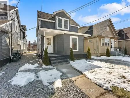 UPPER - 30 DIVISION STREET | UPPER - 30 DIVISION STREET, St. Catharines